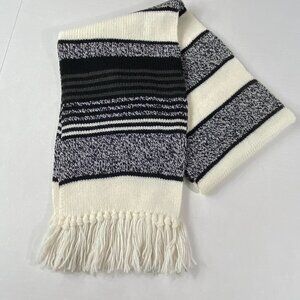 Hanes black and cream striped knit scarf